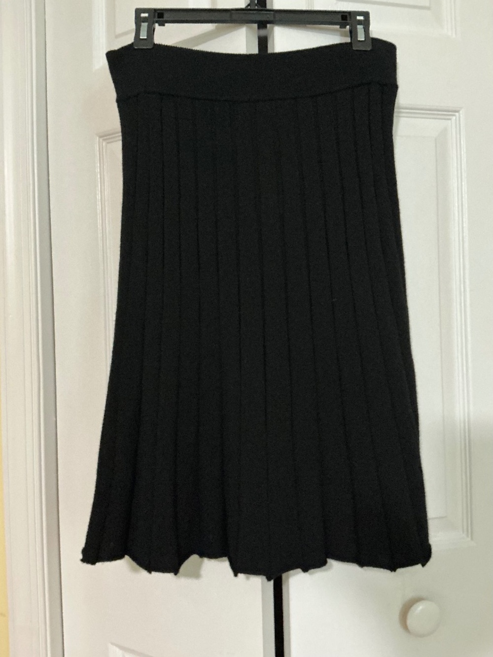J. Crew Black Wool Pleated Skirt Size Small